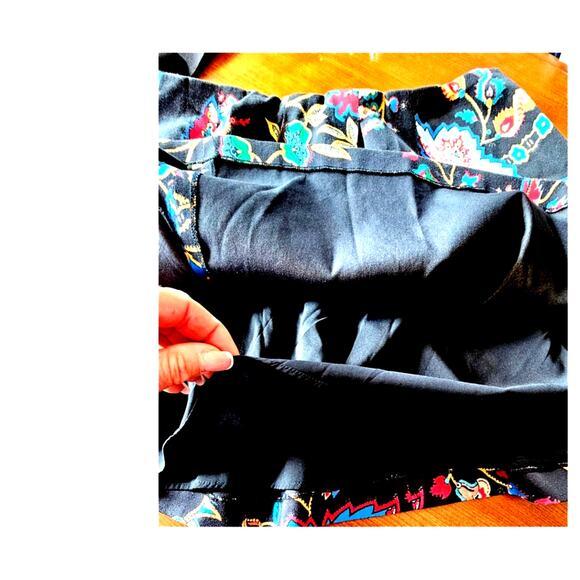 Alice + Olivia Conner Mini Skirt, Pleated, Floral, 98% Cotton, Sz 8 or M - Picture 8 of 11